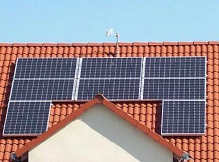 Сонячні батареї - забезпечення енергією дачного будинку