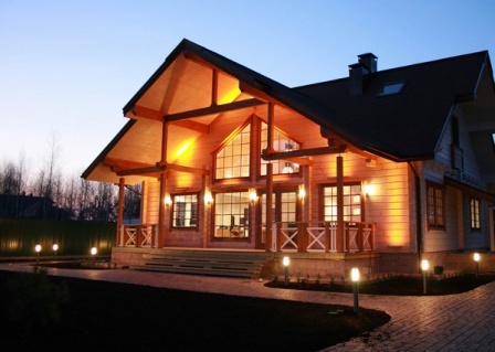 Як вибрати якісне дачне освітлення - ілюмінацію будинку та території?