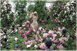 рослини і скульптури романтичного стилю