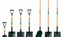 Види спеціальних лопат: вибирайте зручний і якісний інструмент